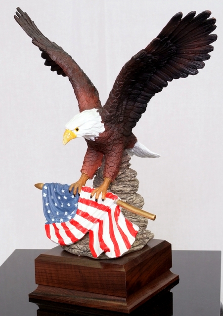 Eagle with American Flag (14")